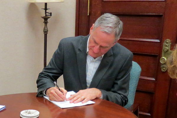 South Dakota MH bill being signed